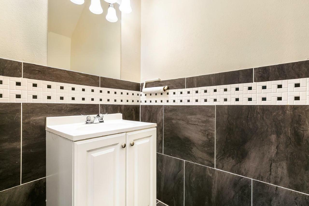 Spacious 3Br/2.5Bath Condo In Great Location Ню Орлиънс Екстериор снимка